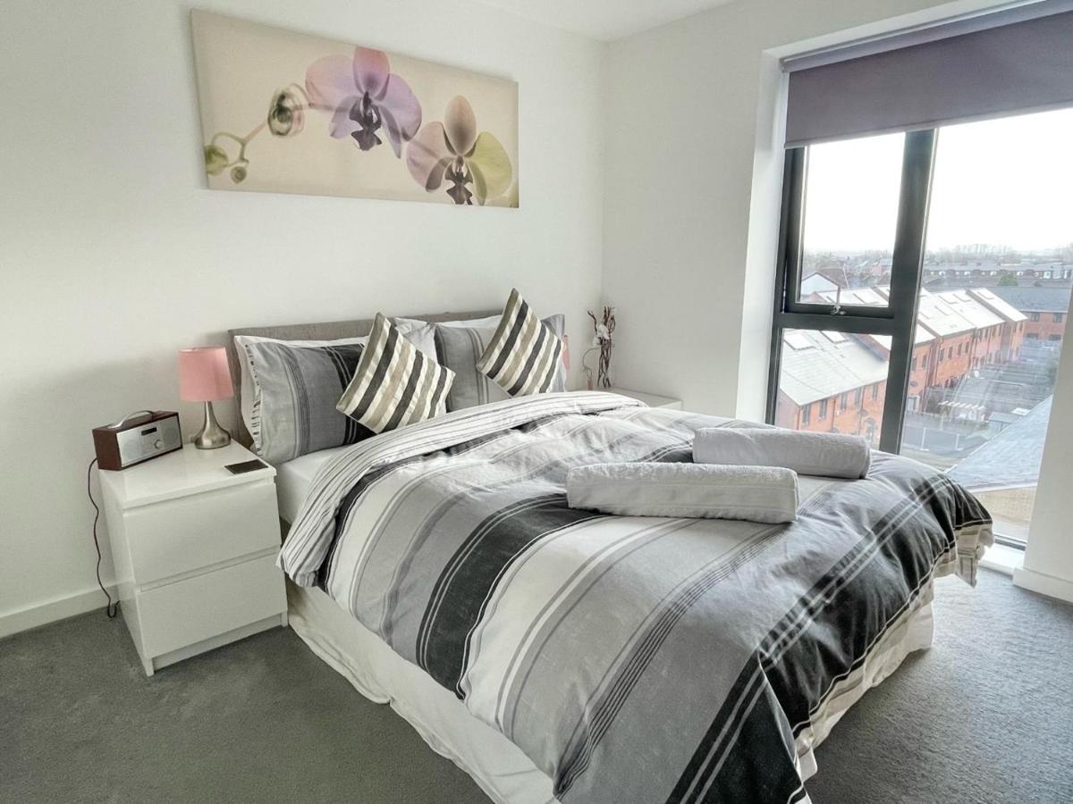 Manchester Escape - Private Room & Bathroom Near Etihad And Coop Arena - Free Secure Parking Exteriér fotografie